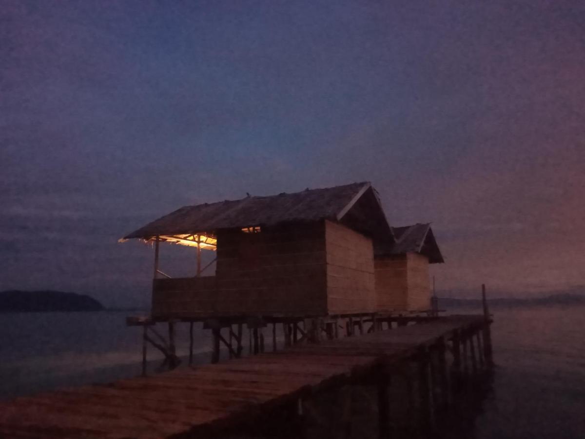 Arborek Diving Homestay R4 Besir Εξωτερικό φωτογραφία