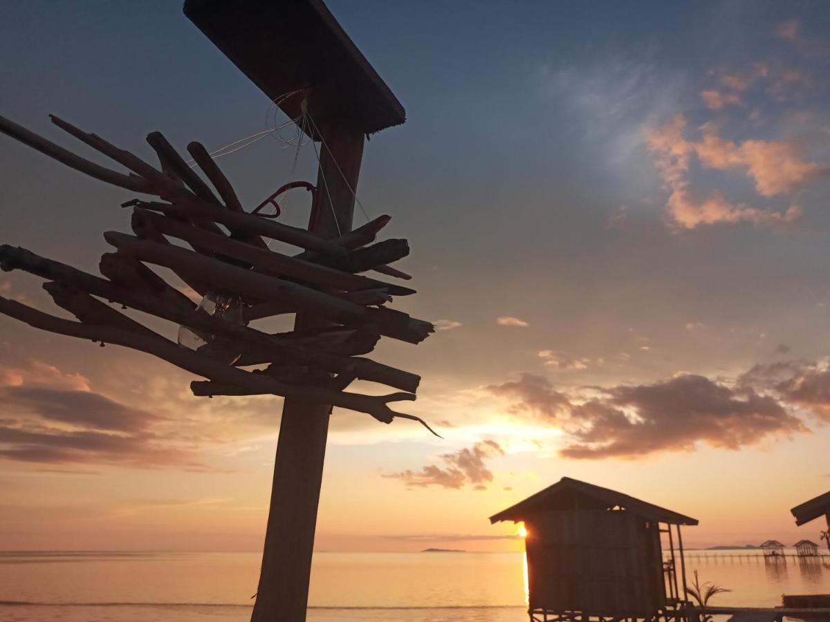 Arborek Diving Homestay R4 Besir Εξωτερικό φωτογραφία