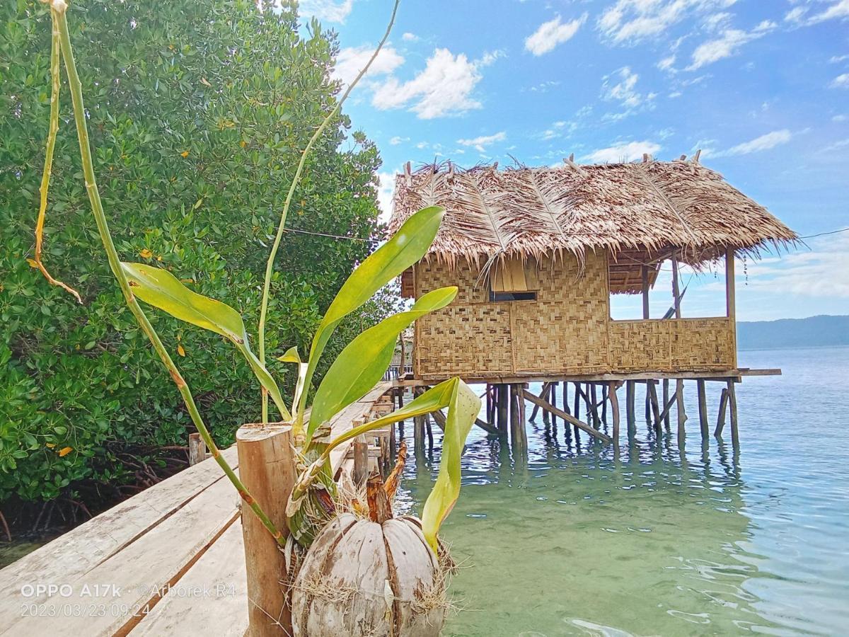 Arborek Diving Homestay R4 Besir Εξωτερικό φωτογραφία