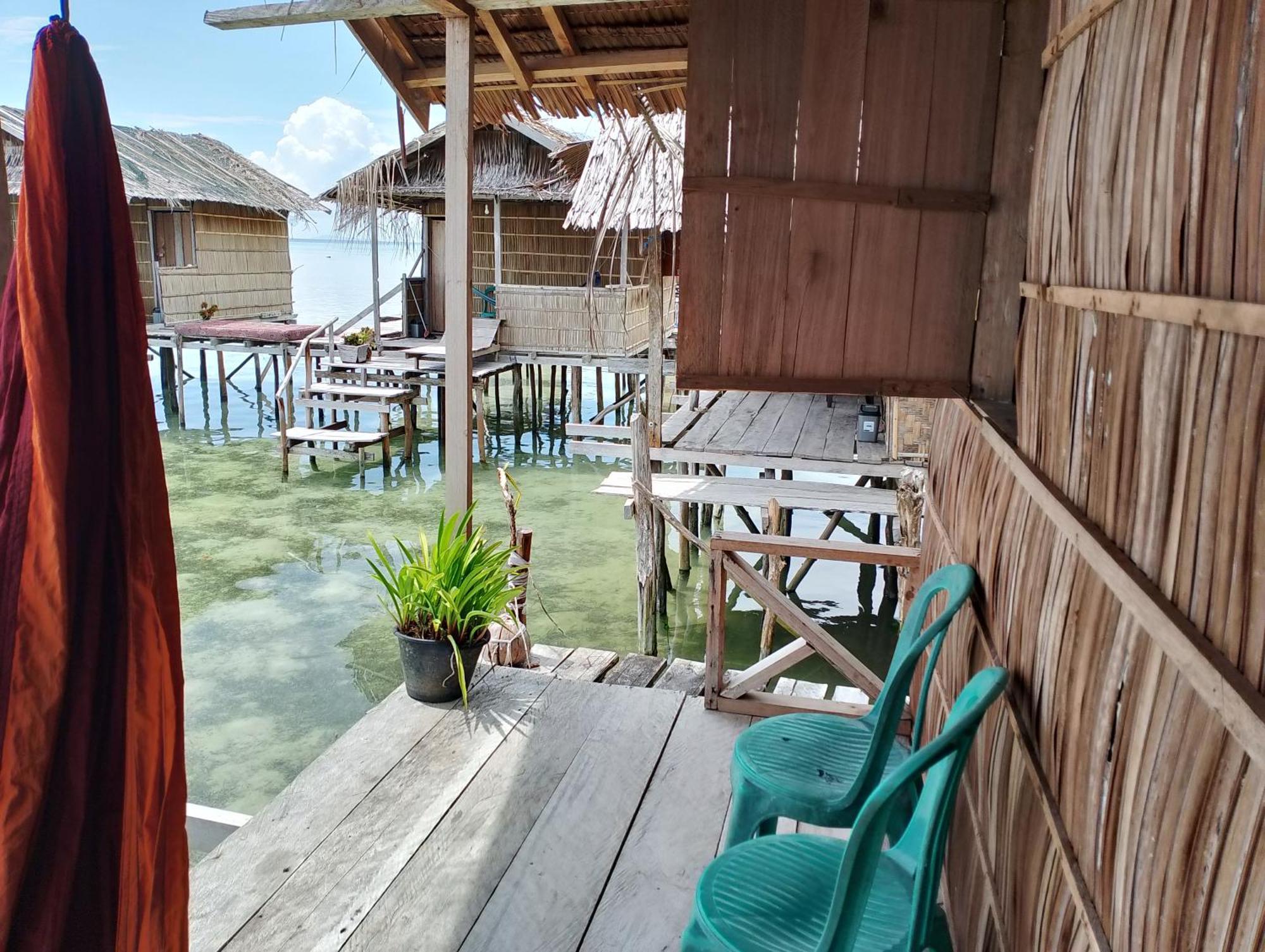 Arborek Diving Homestay R4 Besir Εξωτερικό φωτογραφία